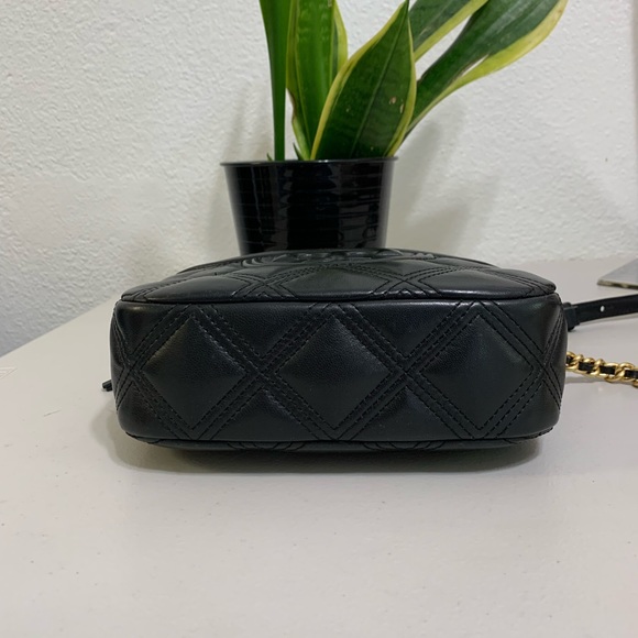 ππTory Burch Black Shoulder Bagπππ - Picture 7 of 9